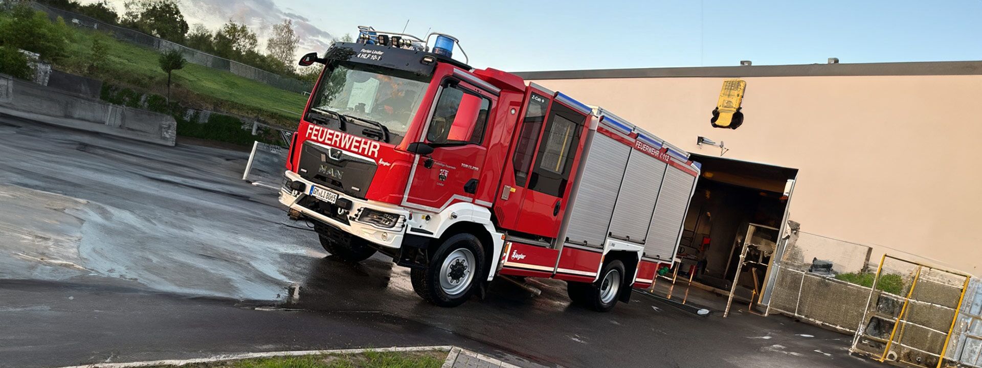 Fahrzeug Löschgruppenfahrzeug LF 10 Freiwillige Feuerwehr der Gemeinde Lindlar